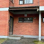 Modern With Free Parking Apartment