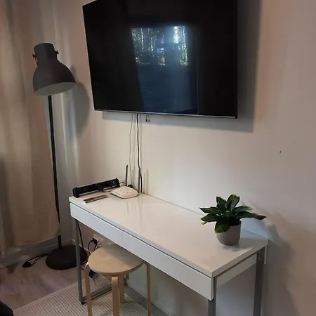 Modern With Free Parking Διαμέρισμα